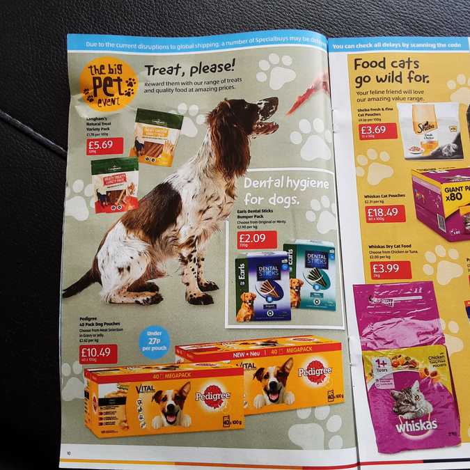 10 aldi%20offers%2013%20 %2020%20feb%202022%20%28photo%29